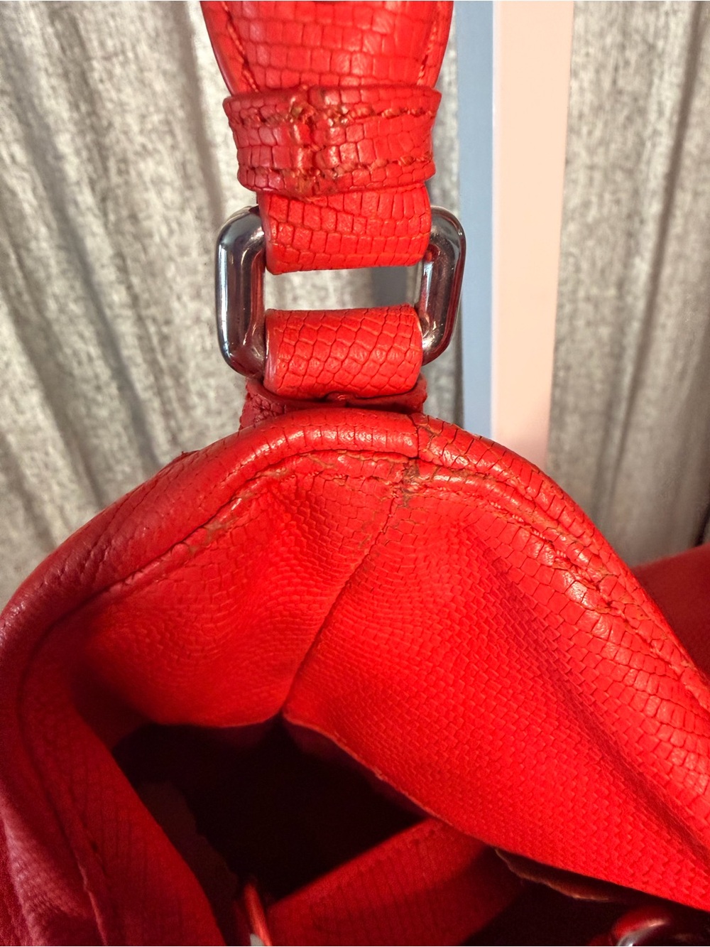 Marc Jacobs Red Leather Handbag - Picture 7 of 11